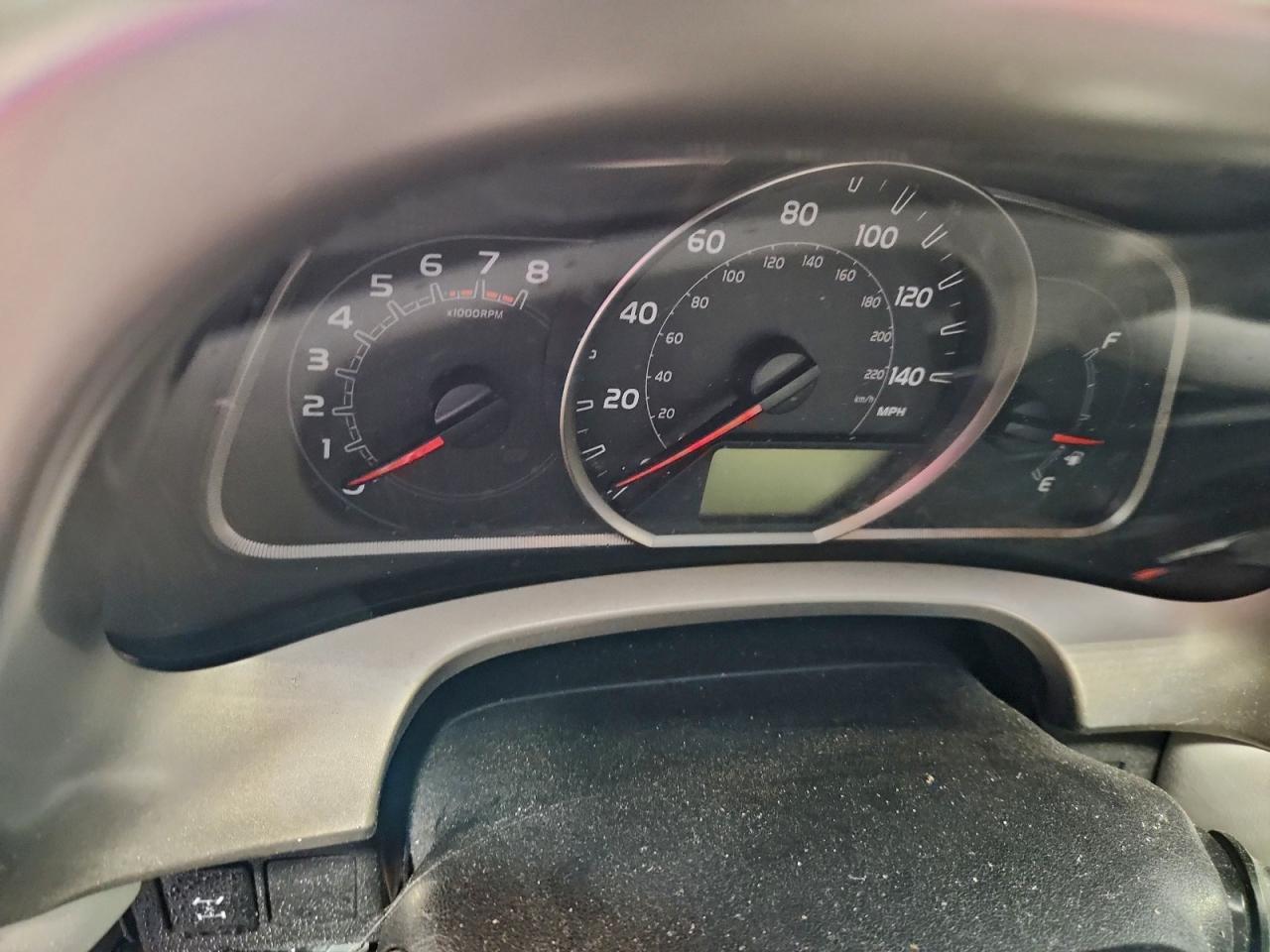 2014 TOYOTA RAV4 XLE photo 9
