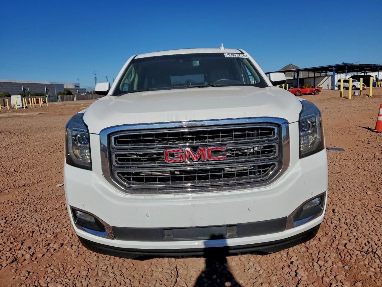 2015 GMC YUKON XL K1500 SLE photo 5
