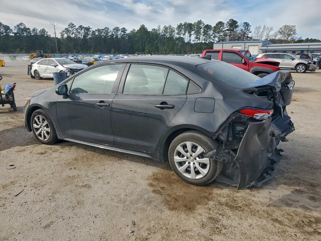 2021 TOYOTA COROLLA LE photo 2