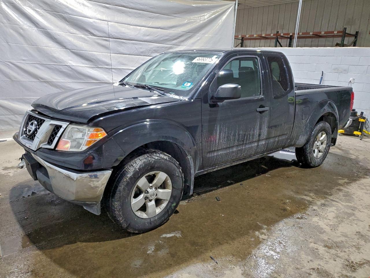 2011 NISSAN FRONTIER