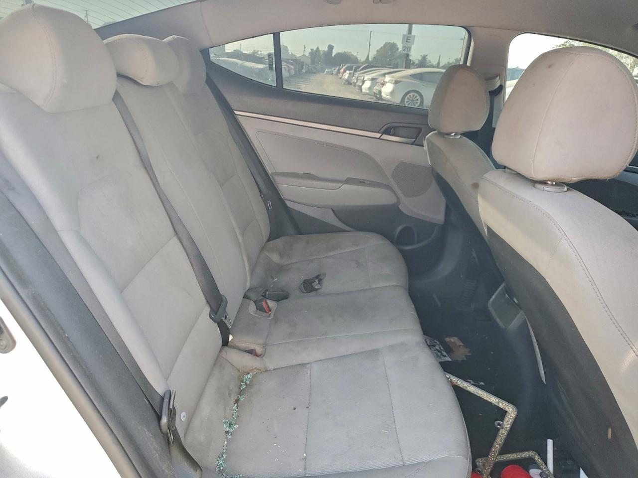 2017 HYUNDAI ELANTRA SE photo 19