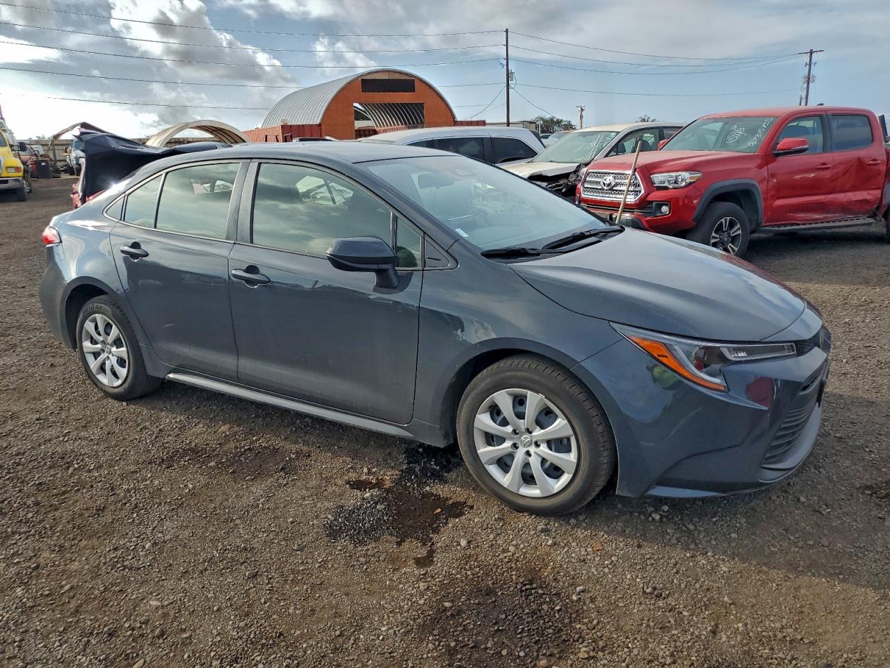 2025 TOYOTA COROLLA LE photo 10