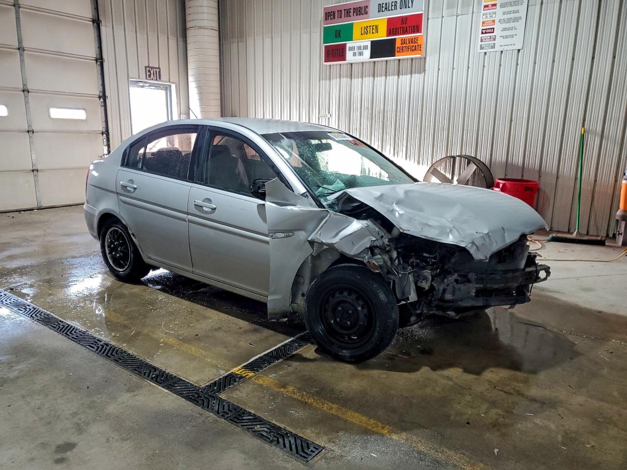 2008 HYUNDAI ACCENT GLS photo 4