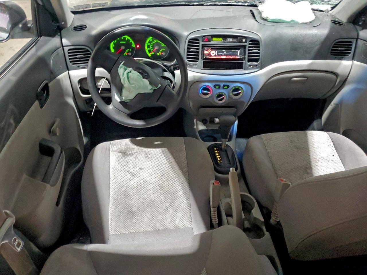 2008 HYUNDAI ACCENT GLS photo 8