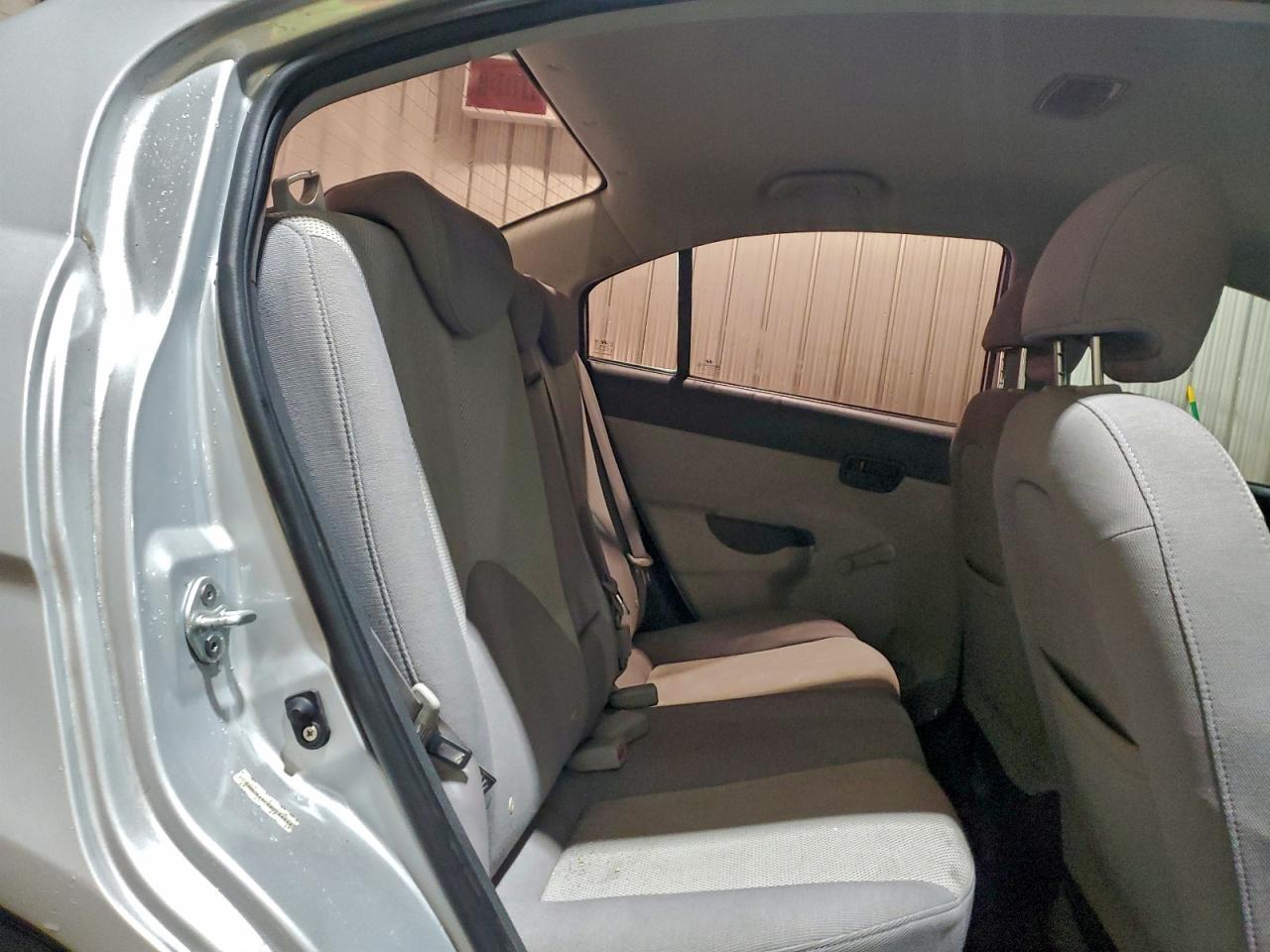 2008 HYUNDAI ACCENT GLS photo 10