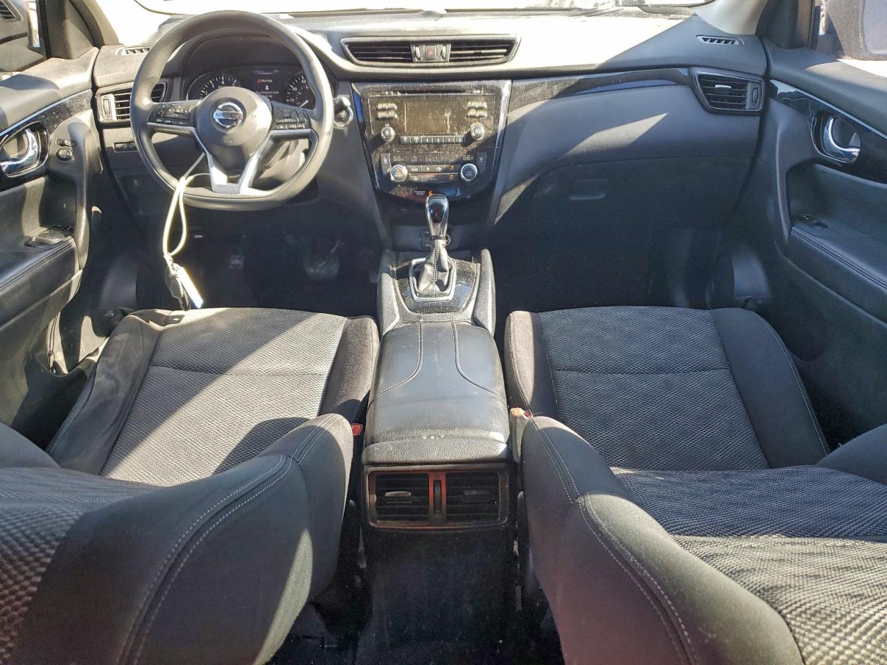 2018 NISSAN ROGUE SPORT S photo 8
