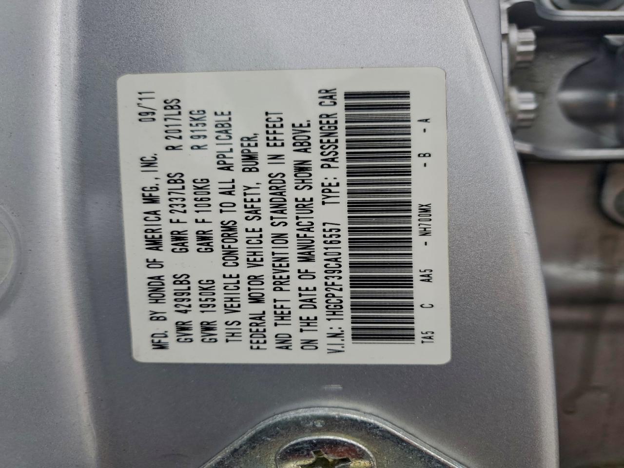 2012 HONDA ACCORD LX photo 25