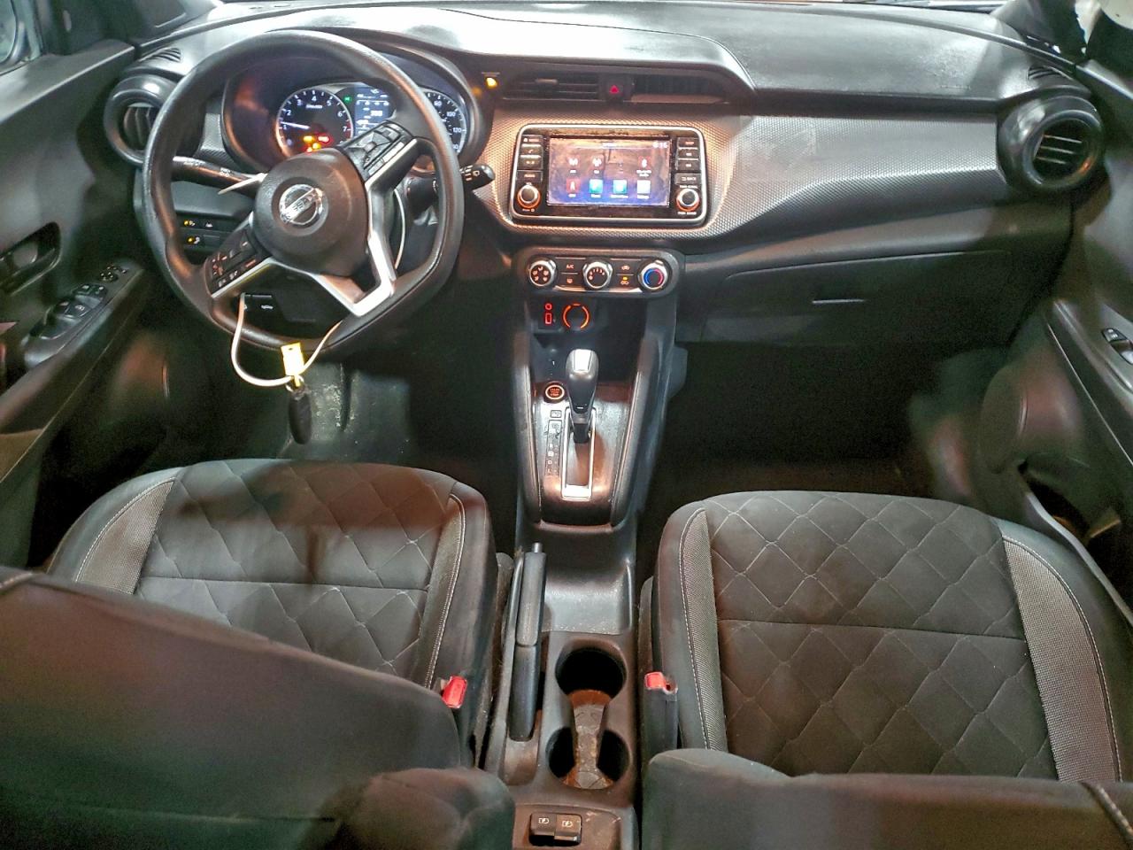 2020 NISSAN KICKS S photo 8