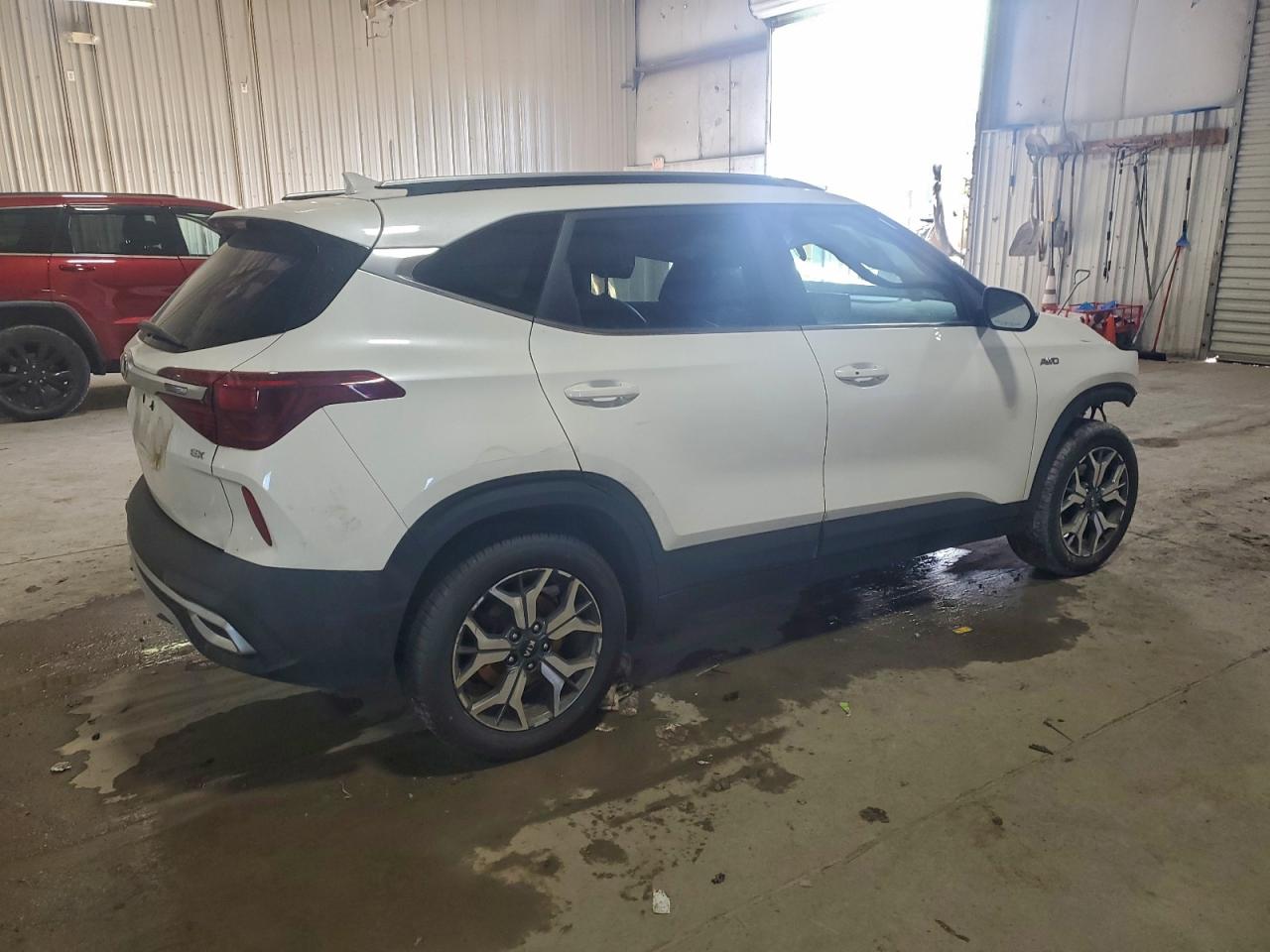2021 KIA SELTOS EX photo 3