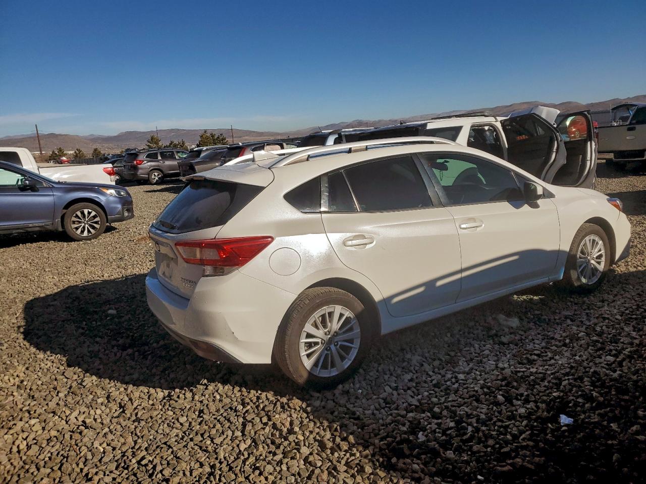 2017 SUBARU IMPREZA PREMIUM photo 7