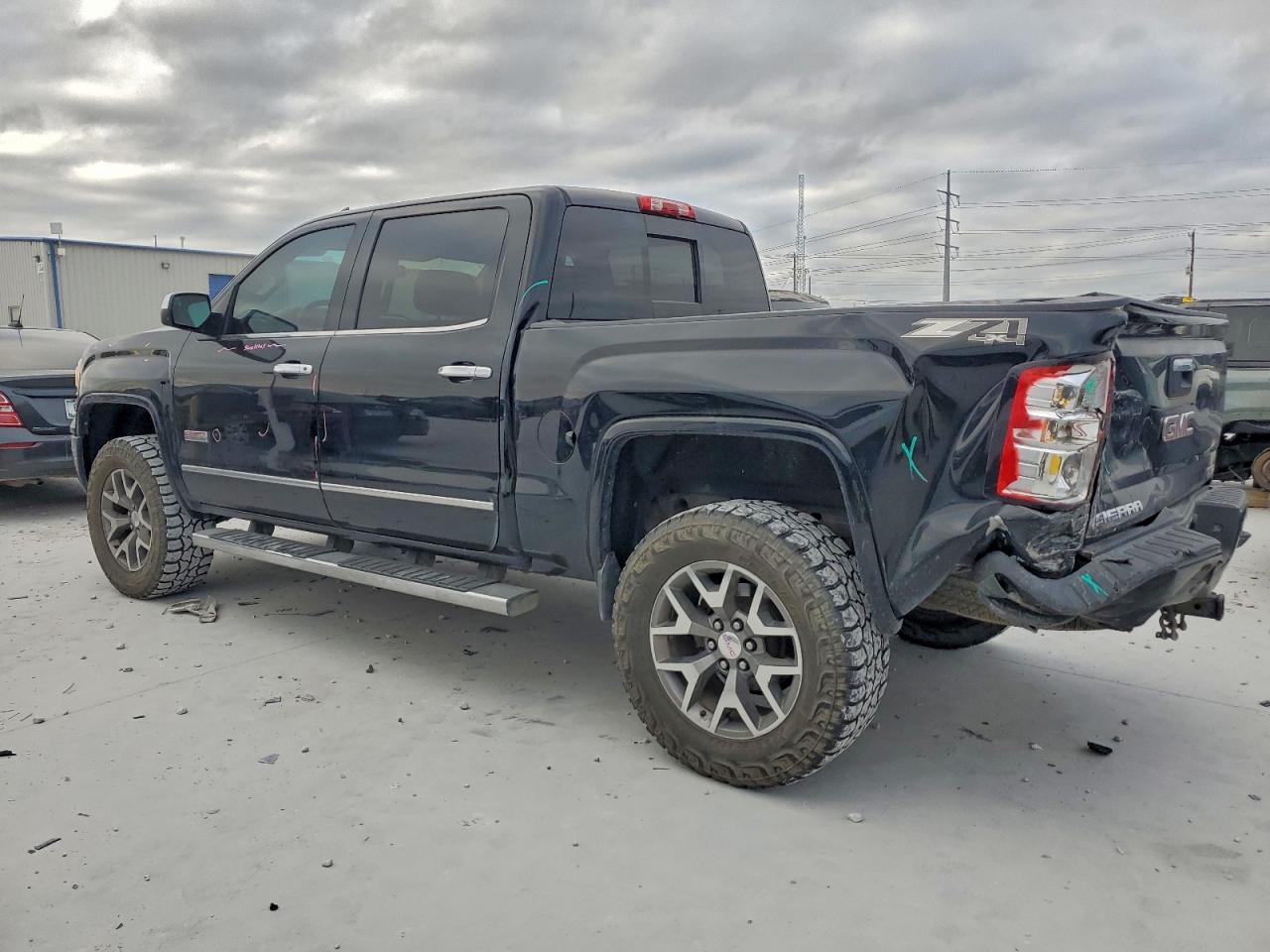 2015 GMC SIERRA K1500 SLT photo 4