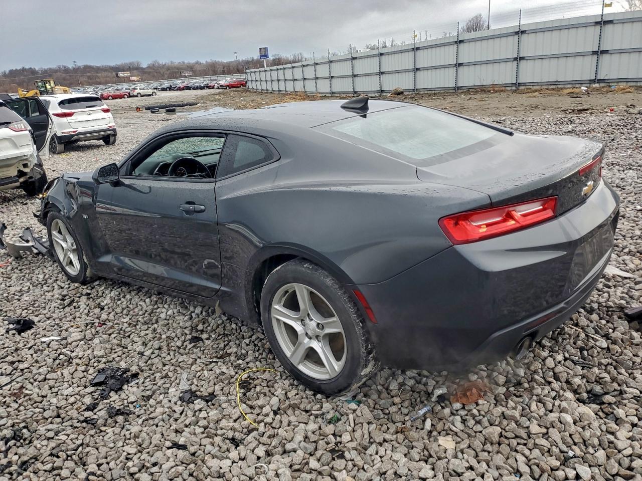 2016 CHEVROLET CAMARO LT photo 2