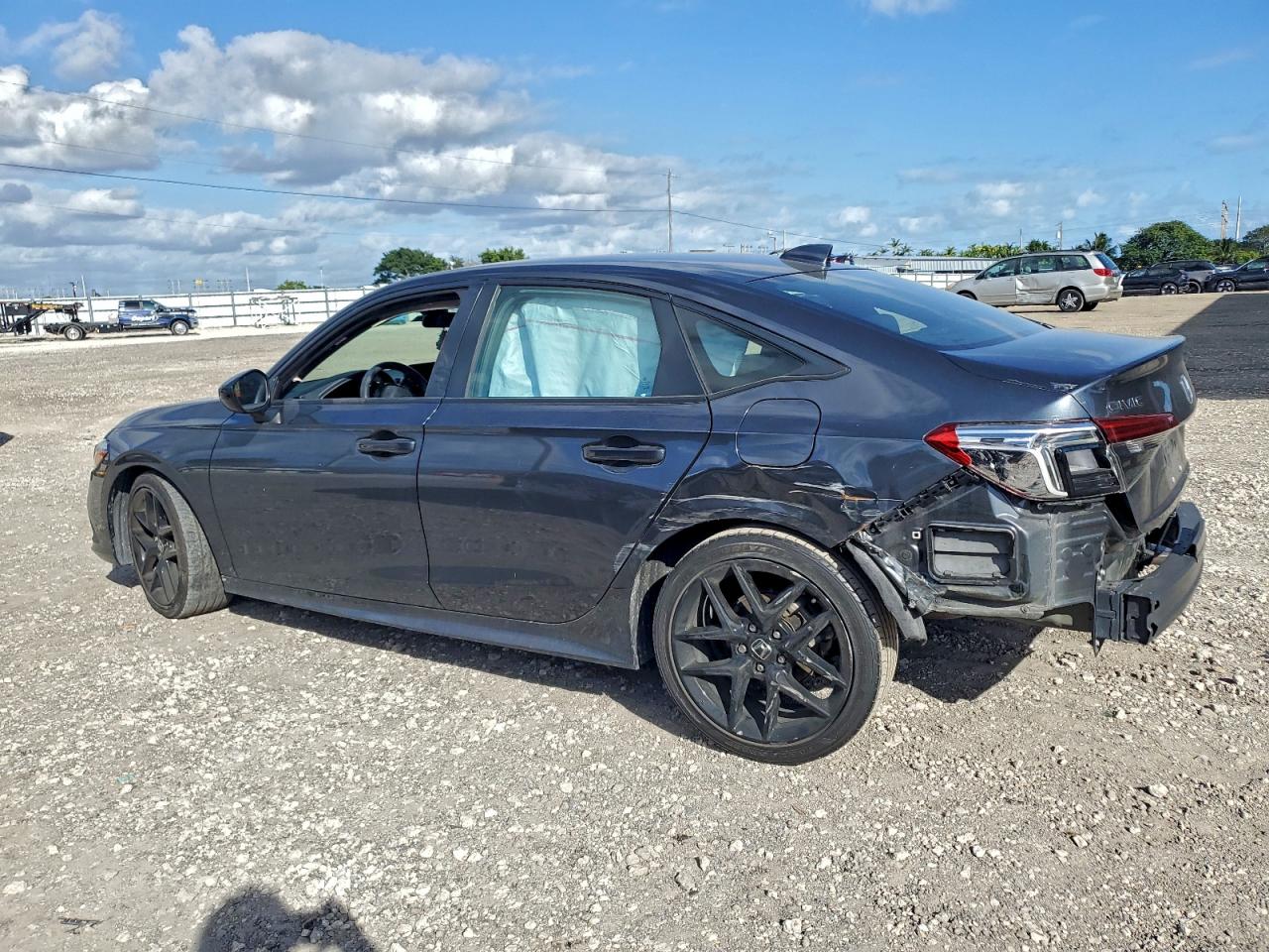 2024 HONDA CIVIC SPORT photo 2