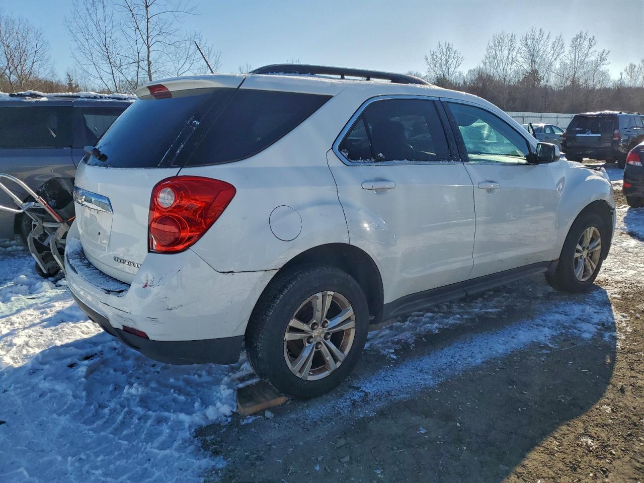 2015 CHEVROLET EQUINOX LT photo 3