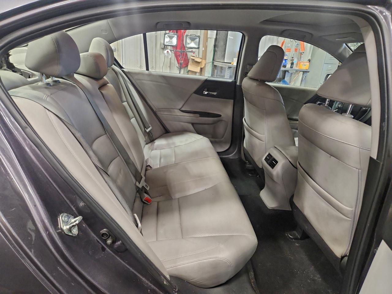 2015 HONDA ACCORD EXL photo 19