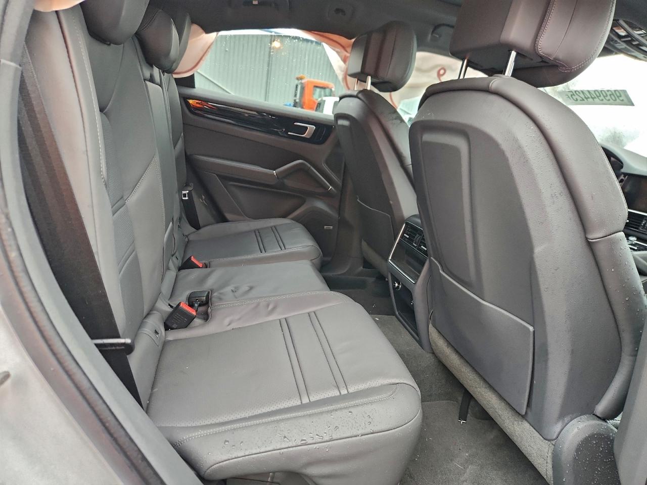 2021 PORSCHE CAYENNE E HYBRID COUPE photo 10