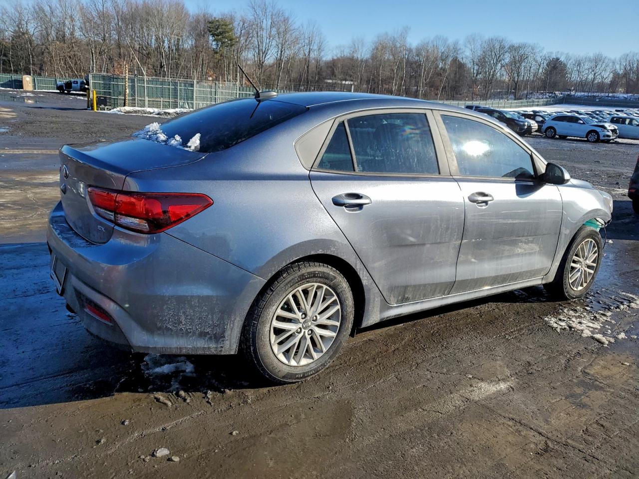 2018 KIA RIO EX photo 3