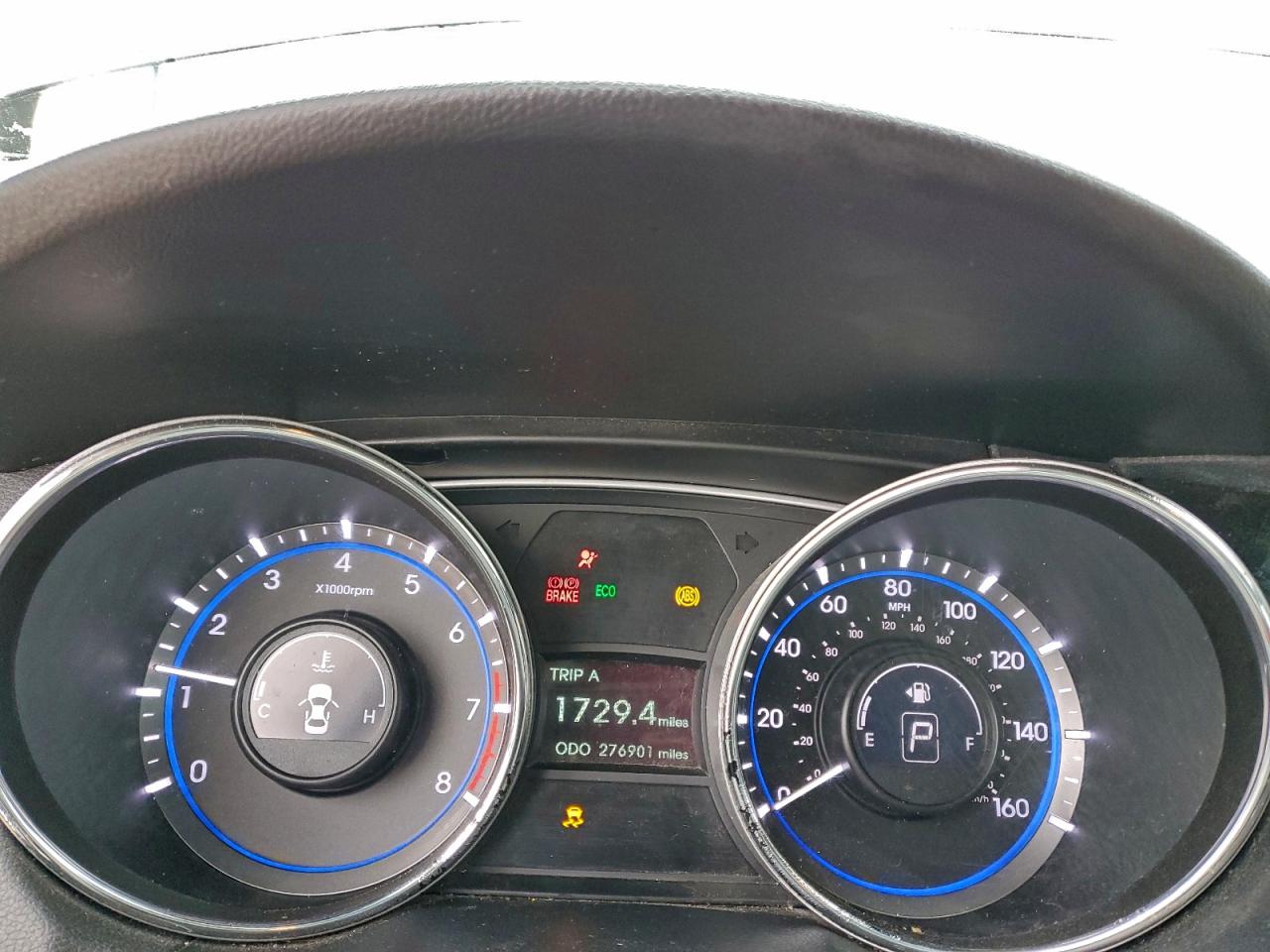 2013 HYUNDAI SONATA SE photo 9