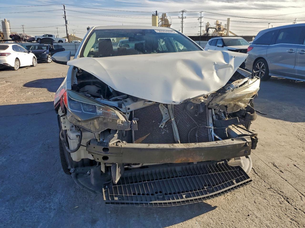 2019 TOYOTA COROLLA L photo 5
