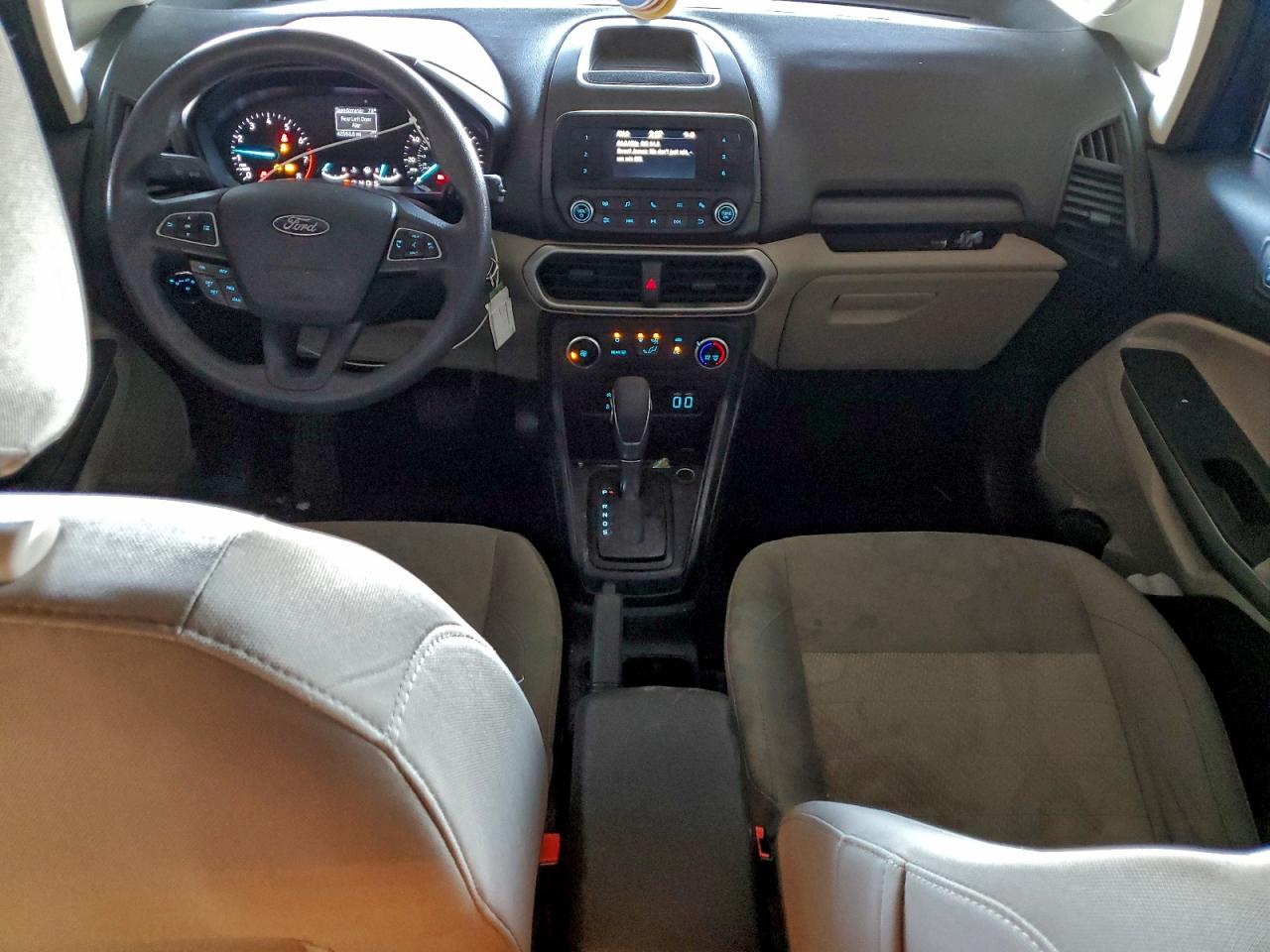 2020 FORD ECOSPORT S photo 8