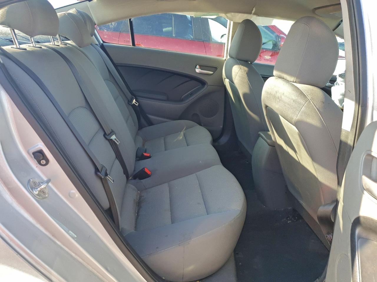 2017 KIA FORTE LX photo 10