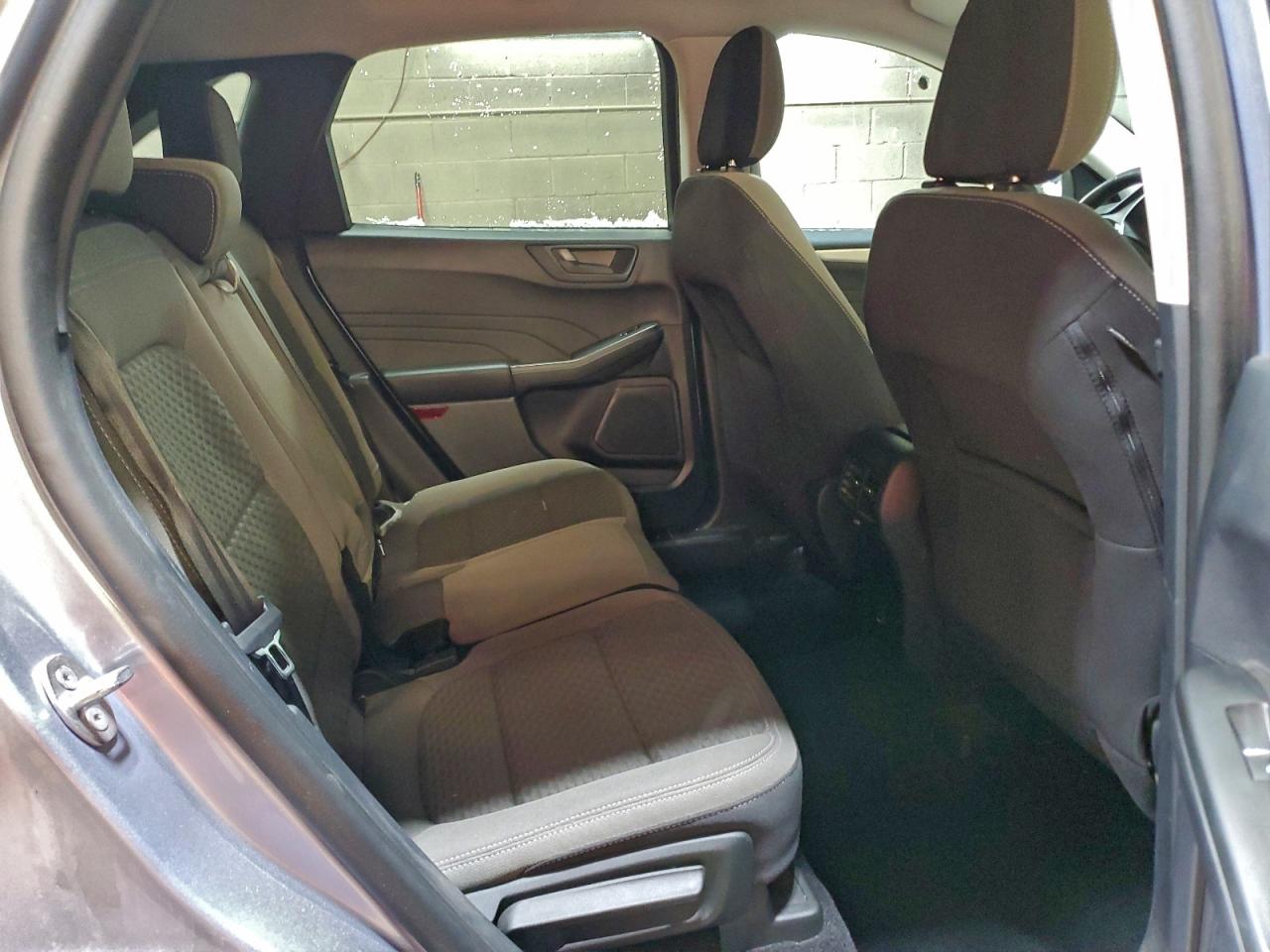 2022 FORD ESCAPE SE photo 11