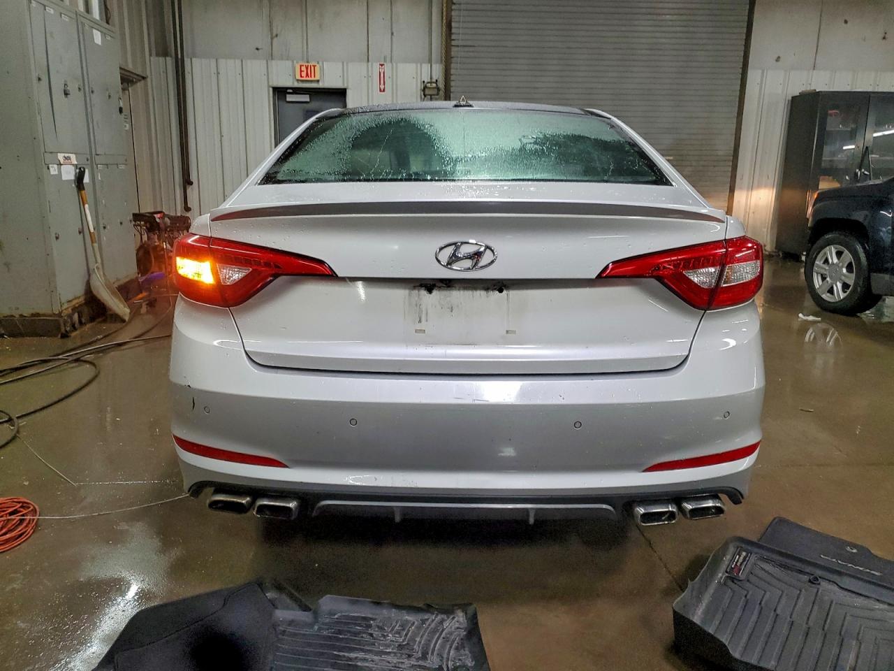 2015 HYUNDAI SONATA SPORT photo 6