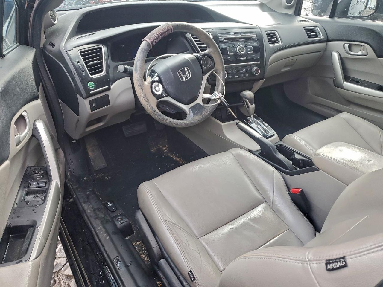 2013 HONDA CIVIC LX photo 22
