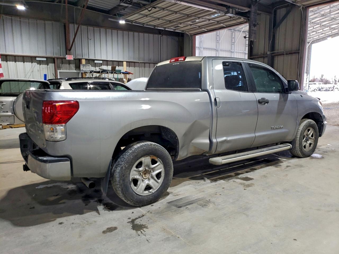 2010 TOYOTA TUNDRA DOUBLE CAB SR5 photo 5