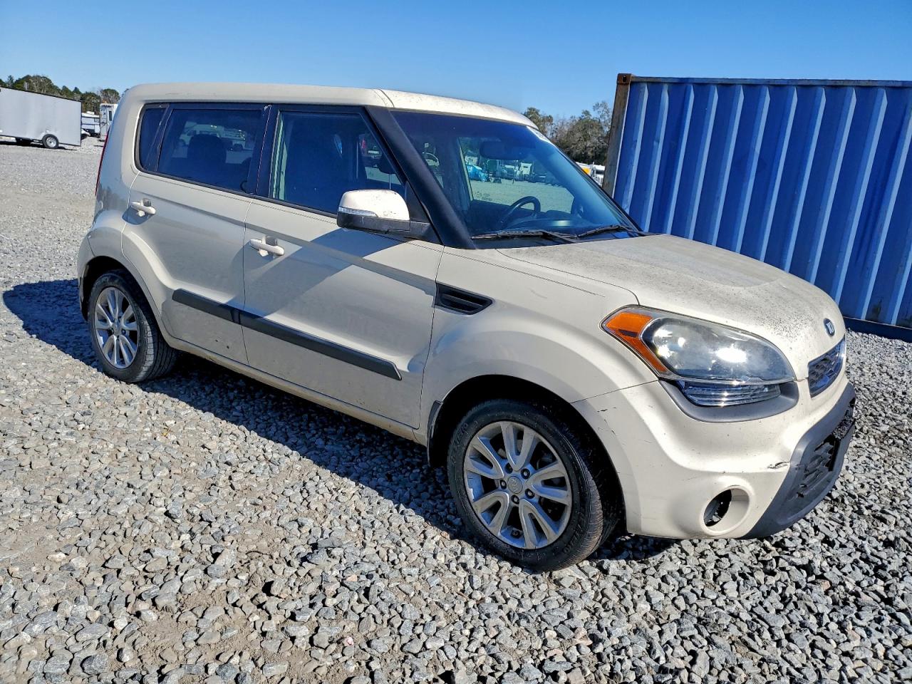 2013 KIA SOUL + photo 4
