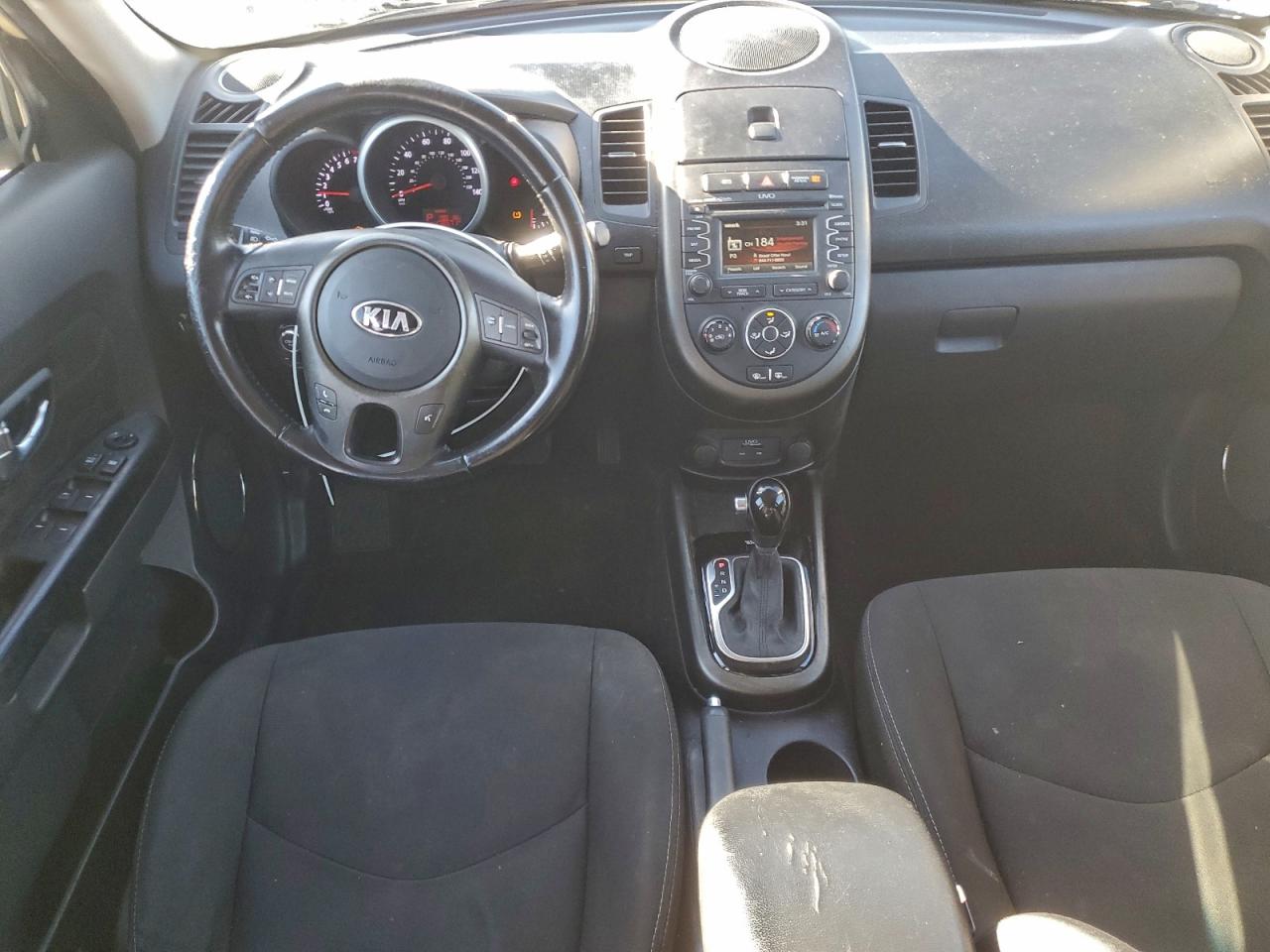 2013 KIA SOUL + photo 8