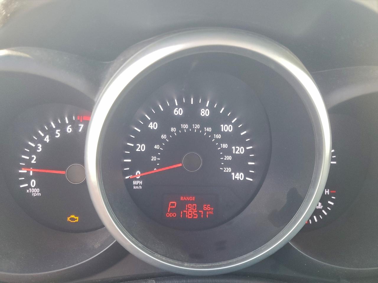 2013 KIA SOUL + photo 9