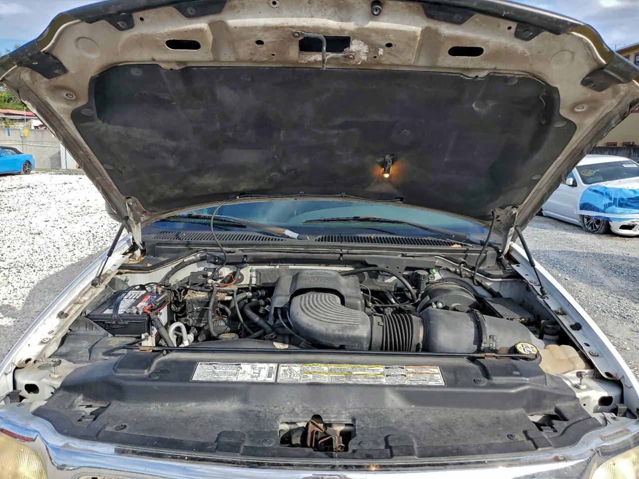 2002 FORD EXPEDITION XLT photo 21