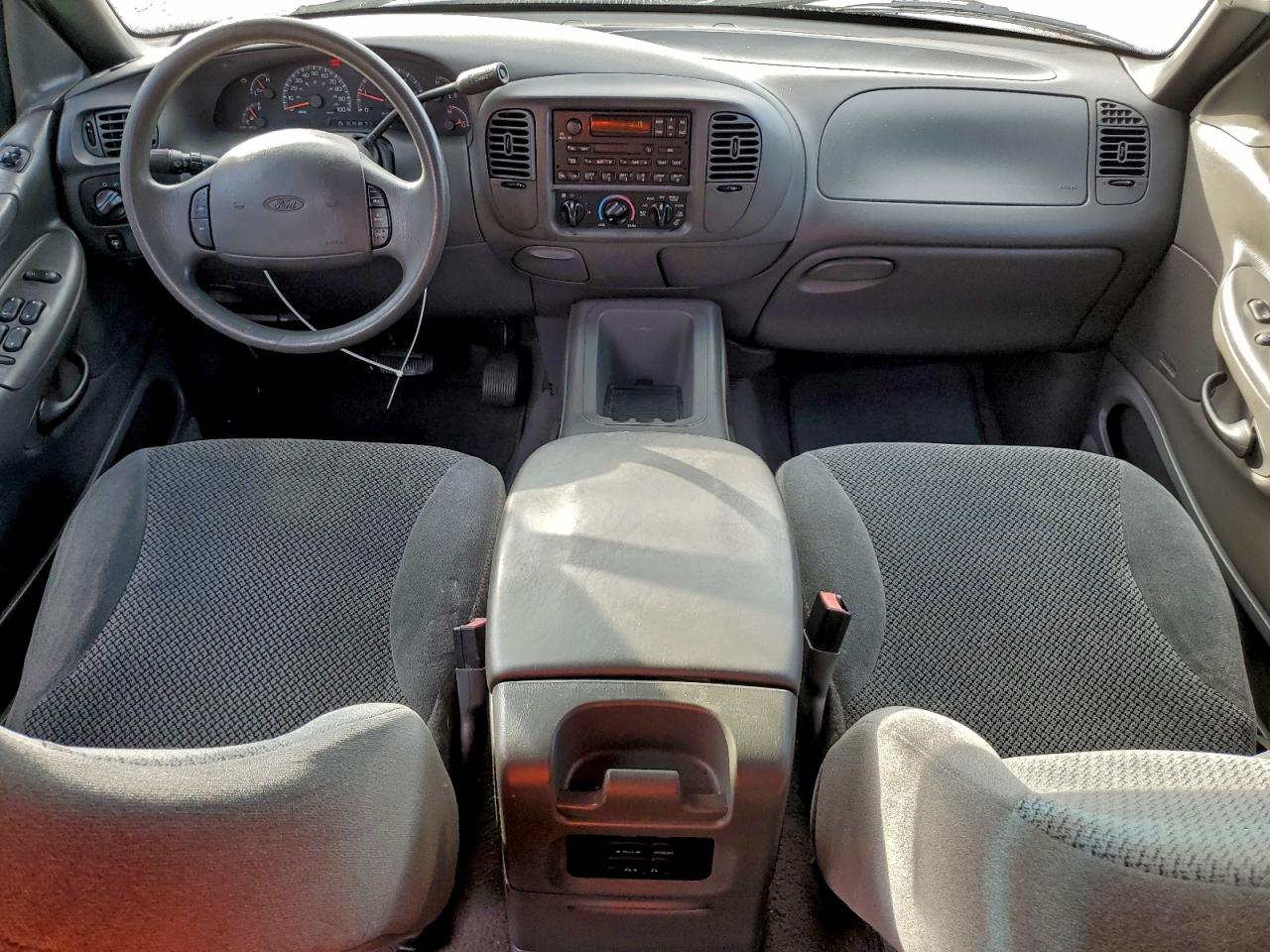 2002 FORD EXPEDITION XLT photo 15