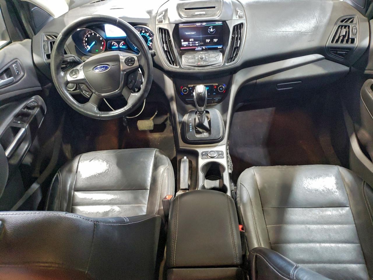 2014 FORD ESCAPE SE photo 15