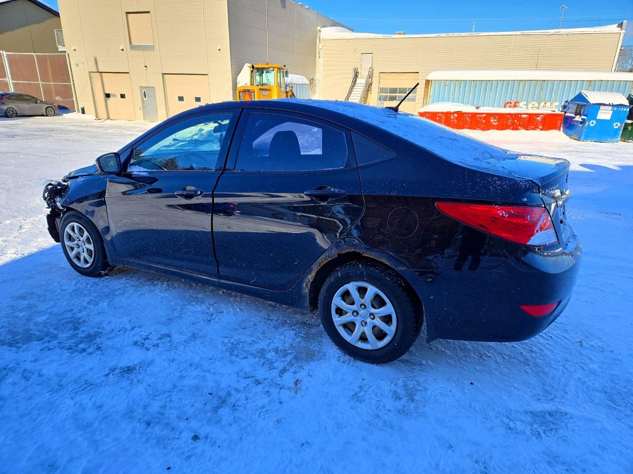 2012 HYUNDAI ACCENT GLS photo 2