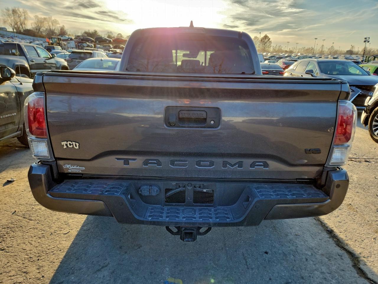 2022 TOYOTA TACOMA DOUBLE CAB photo 6