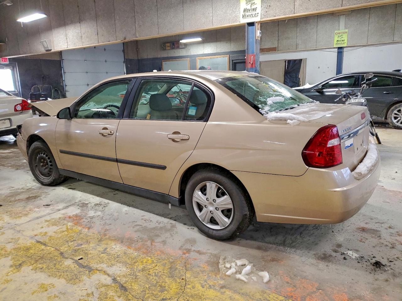 2004 CHEVROLET MALIBU photo 2