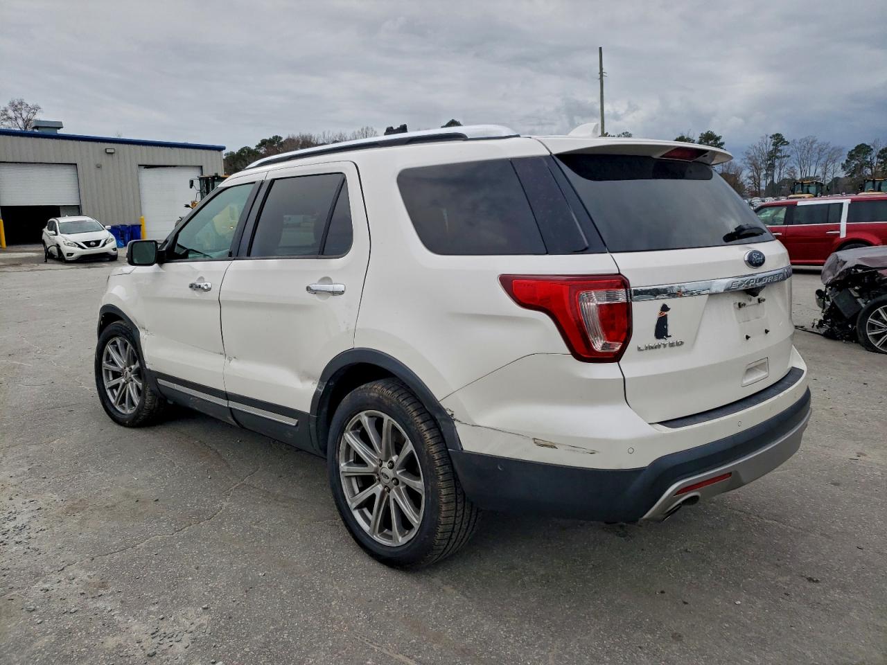 2017 FORD EXPLORER LIMITED photo 2