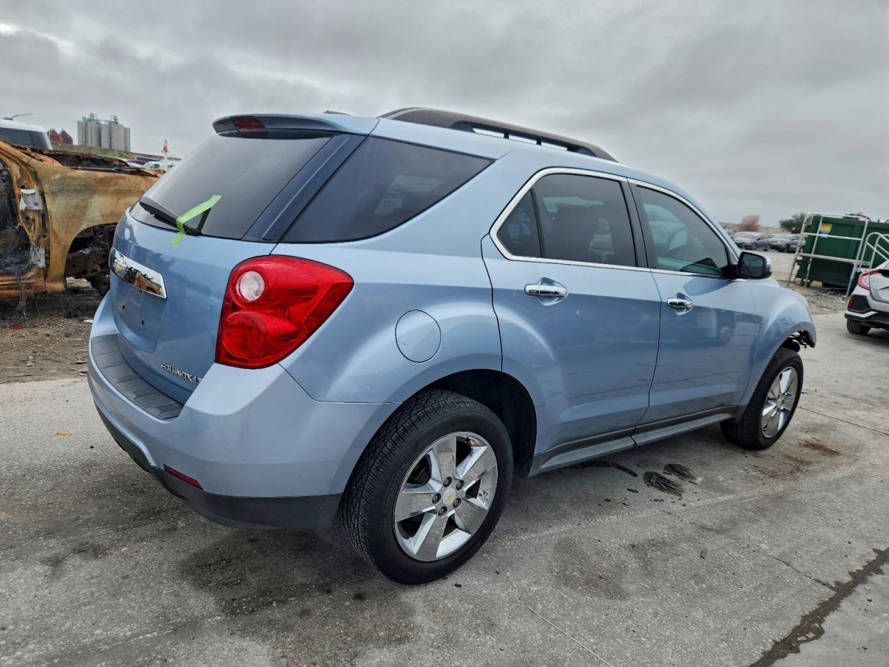2015 CHEVROLET EQUINOX LT photo 3
