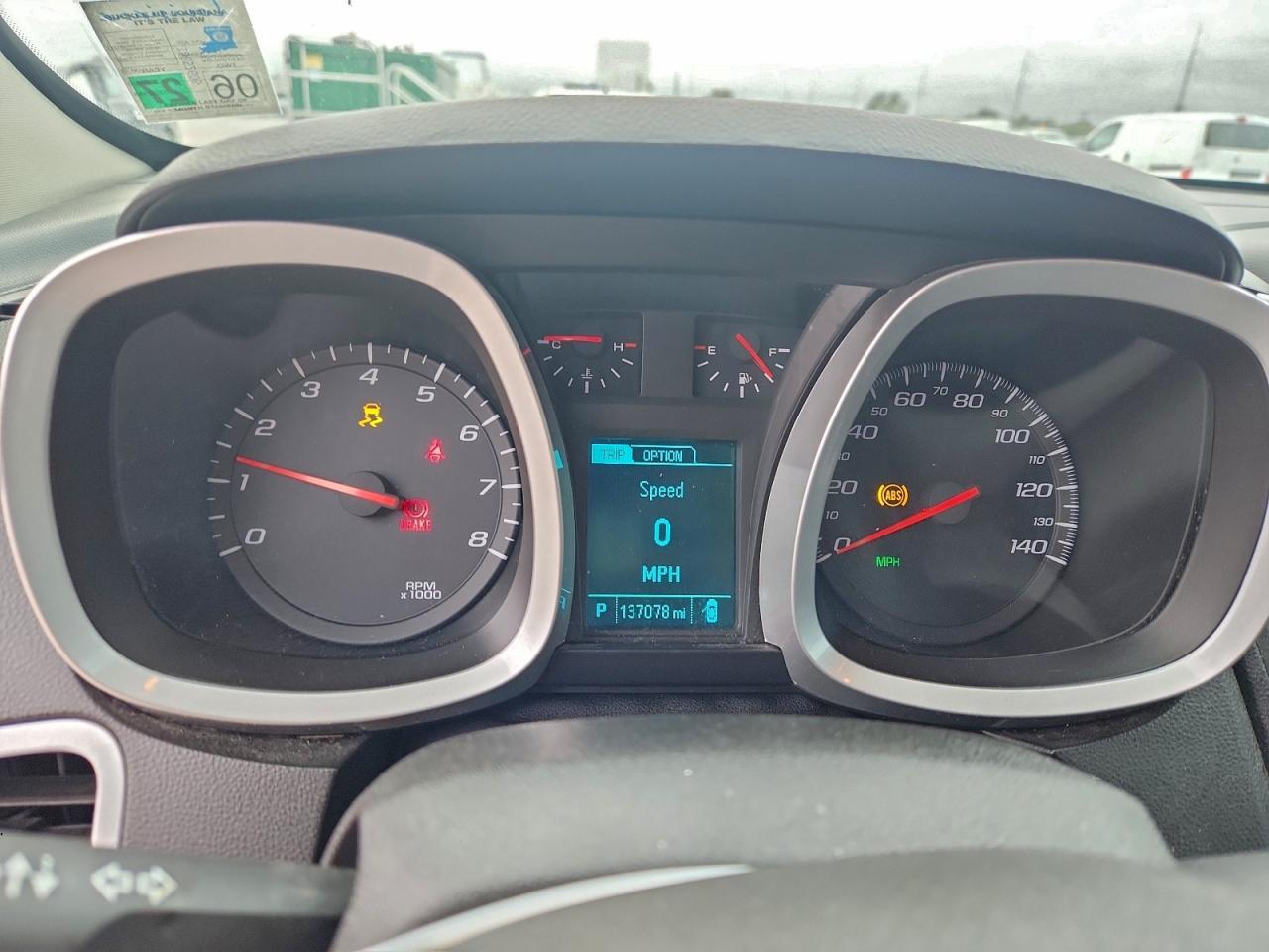 2015 CHEVROLET EQUINOX LT photo 9