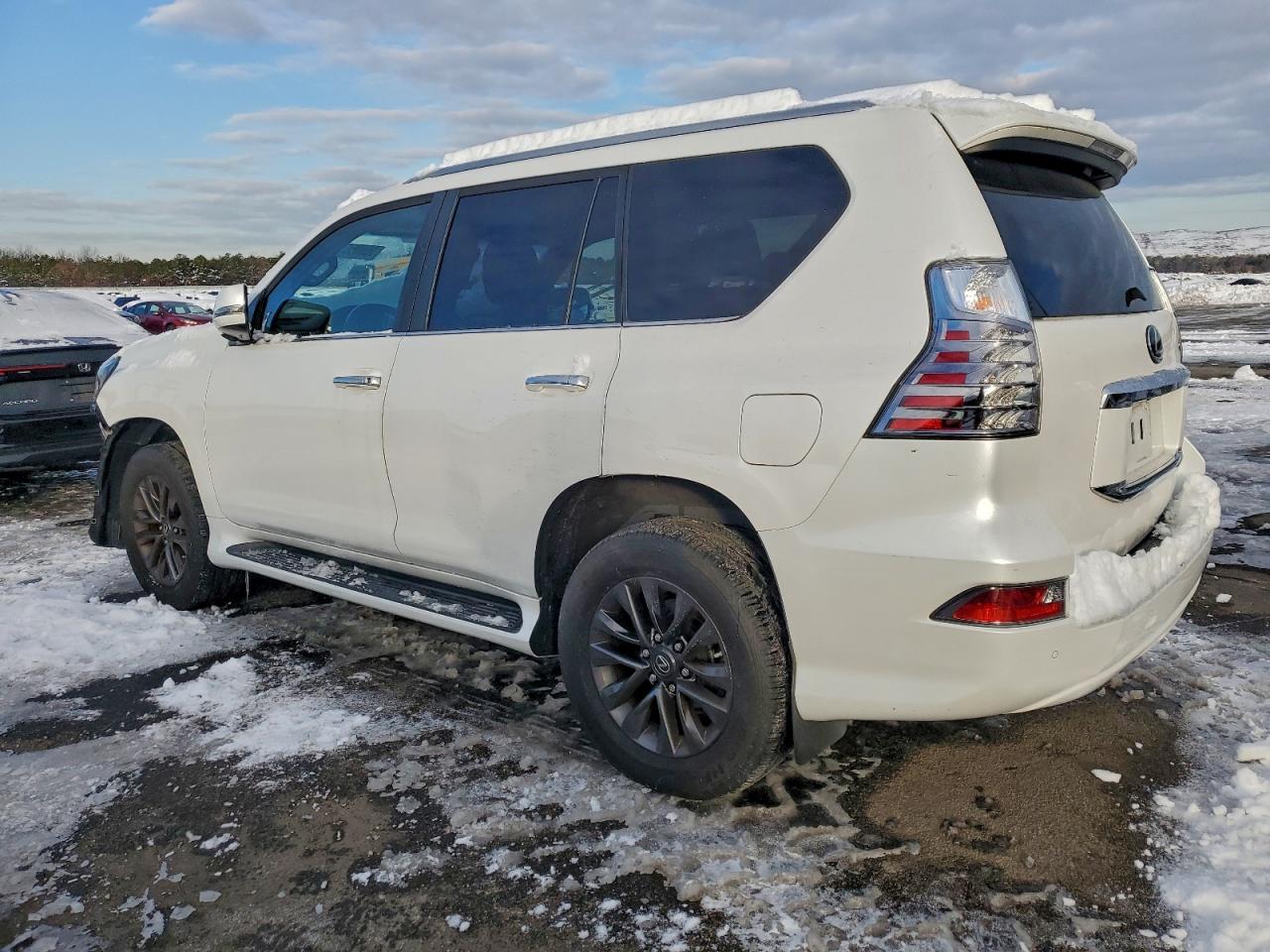 2021 LEXUS GX 460 PREMIUM photo 3