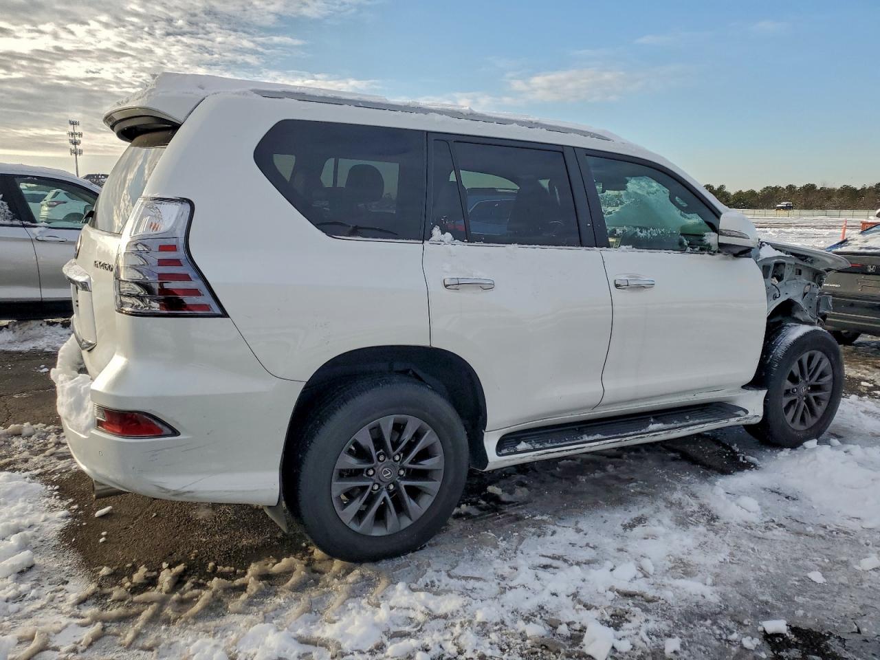 2021 LEXUS GX 460 PREMIUM photo 5
