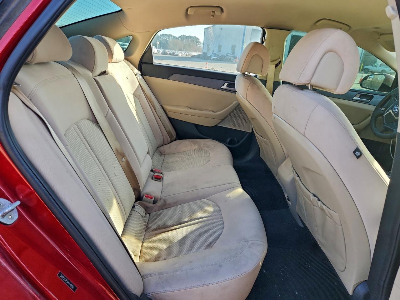 2017 HYUNDAI SONATA SE photo 19