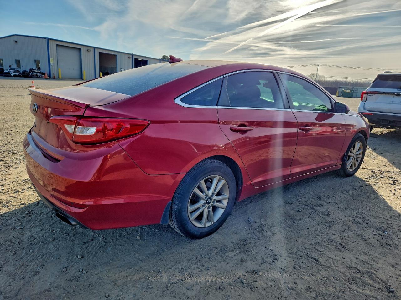 2017 HYUNDAI SONATA SE photo 5