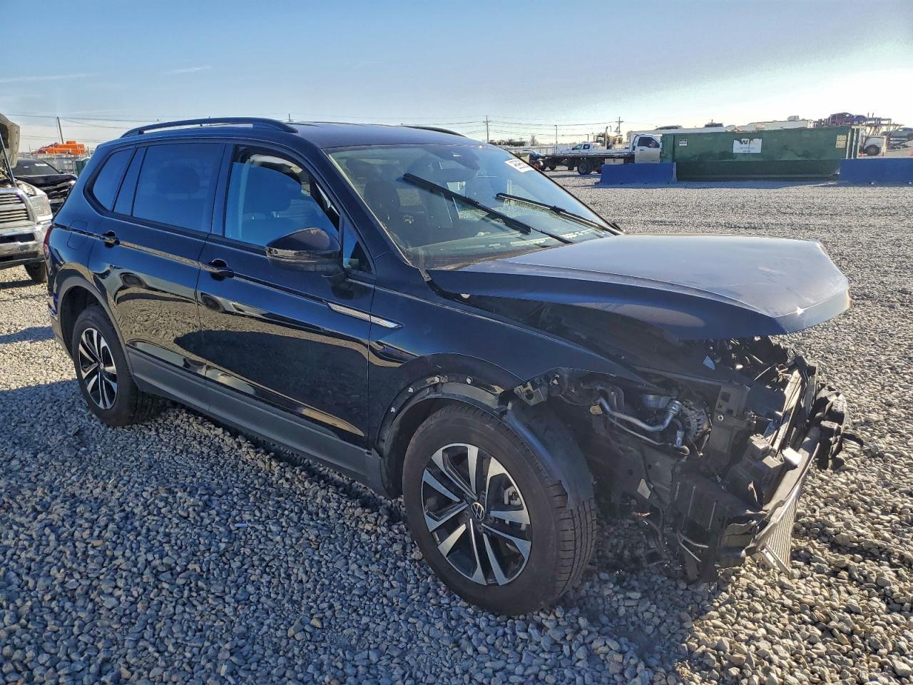 2024 VOLKSWAGEN TIGUAN S photo 4