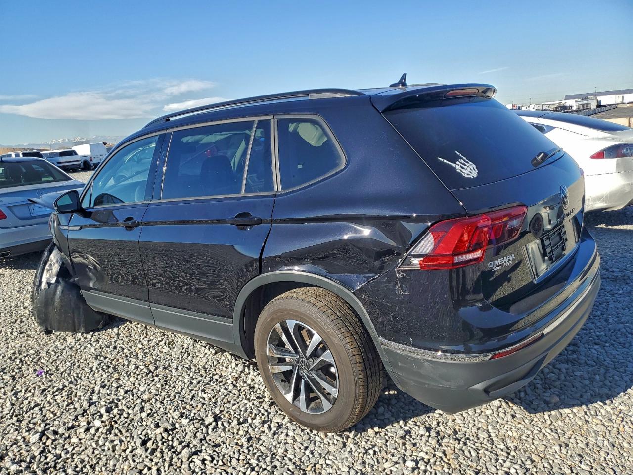 2024 VOLKSWAGEN TIGUAN S photo 2