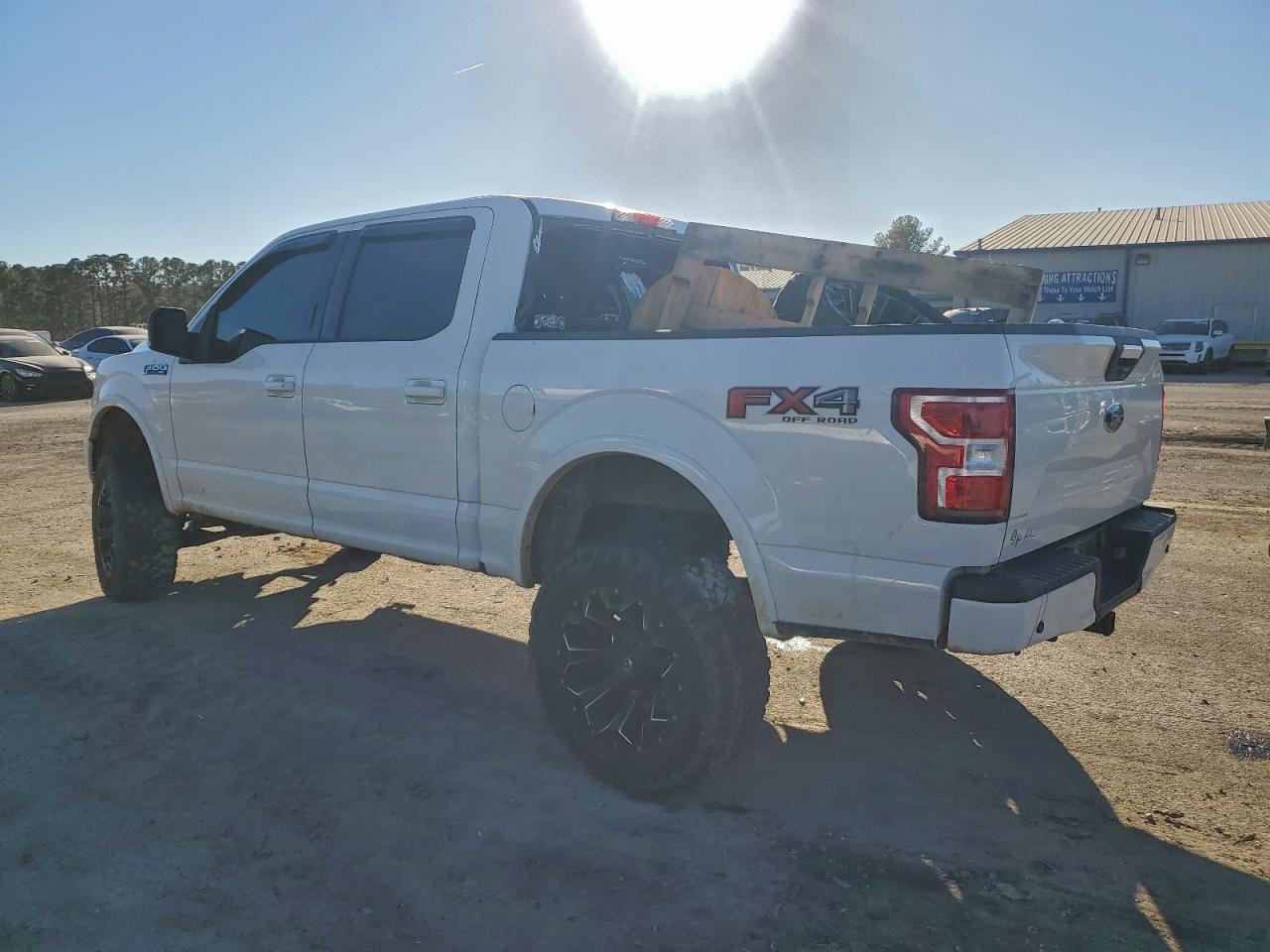 2018 FORD F150 SUPERCREW photo 2