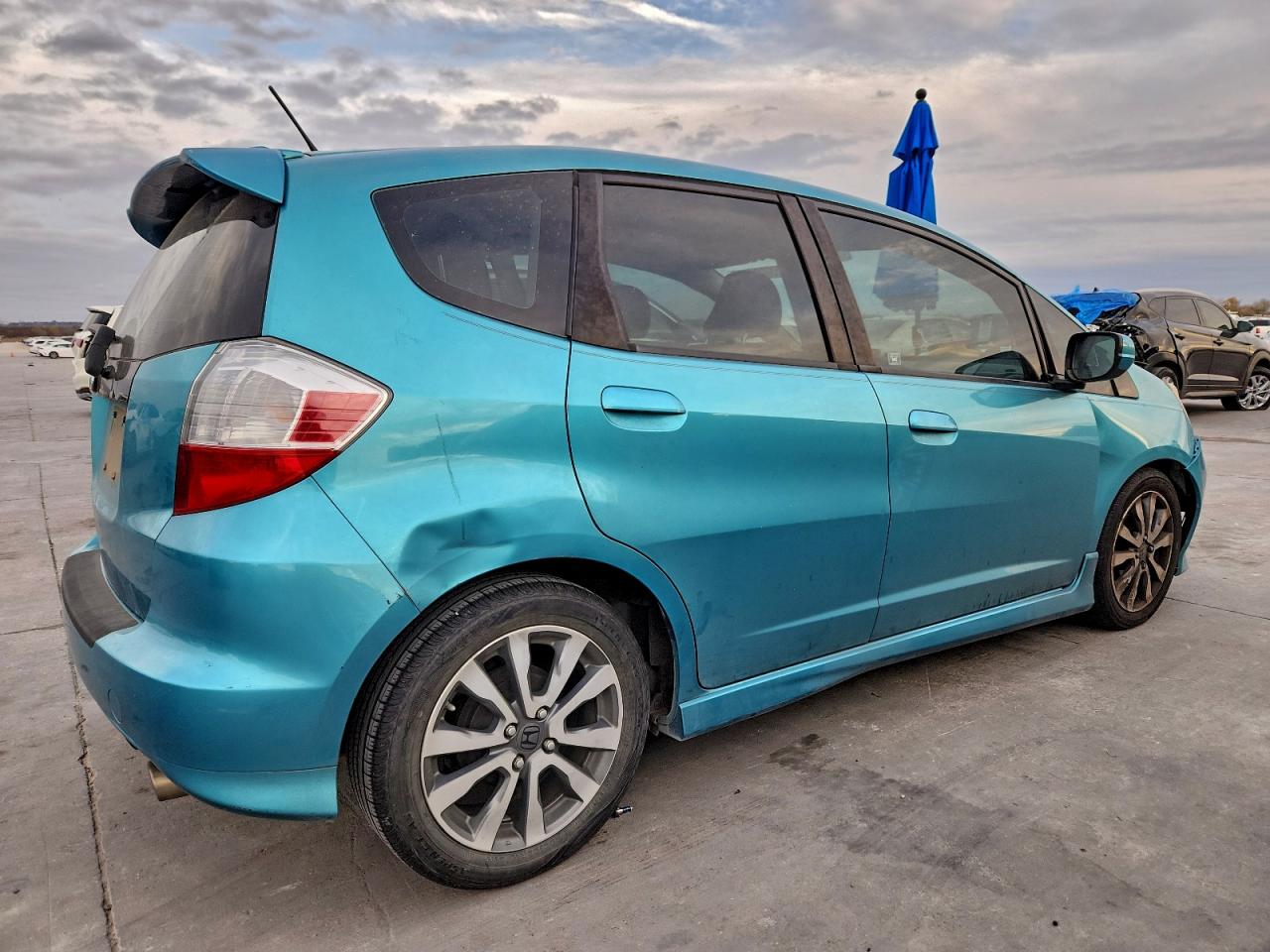 2013 HONDA FIT SPORT photo 3