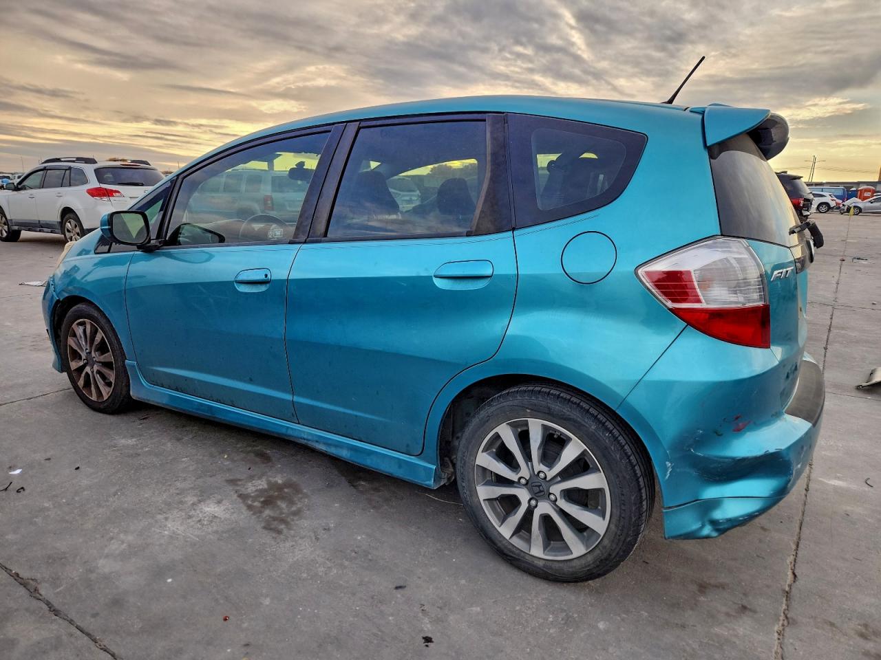 2013 HONDA FIT SPORT photo 2